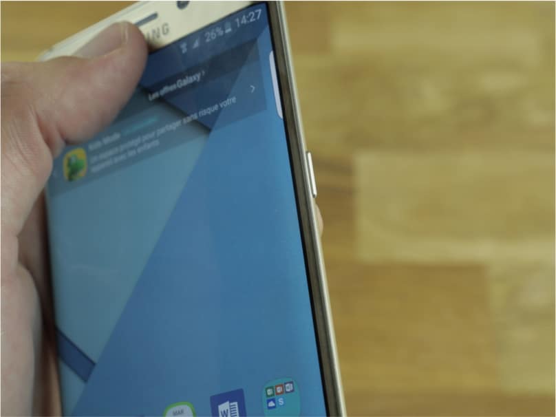 Samsung Galaxy S6 Edge + 7
