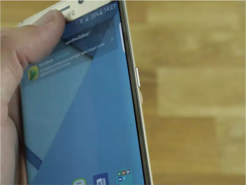 Samsung Galaxy S6 Edge + 7